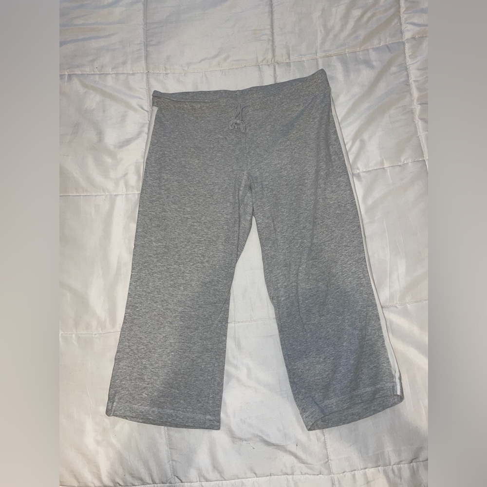 Women’s Activewear Cropped Pants